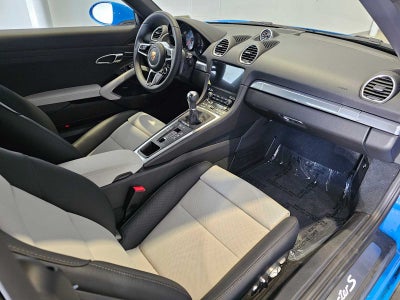 2025 Porsche 718 Boxster S