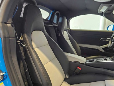 2025 Porsche 718 Boxster S