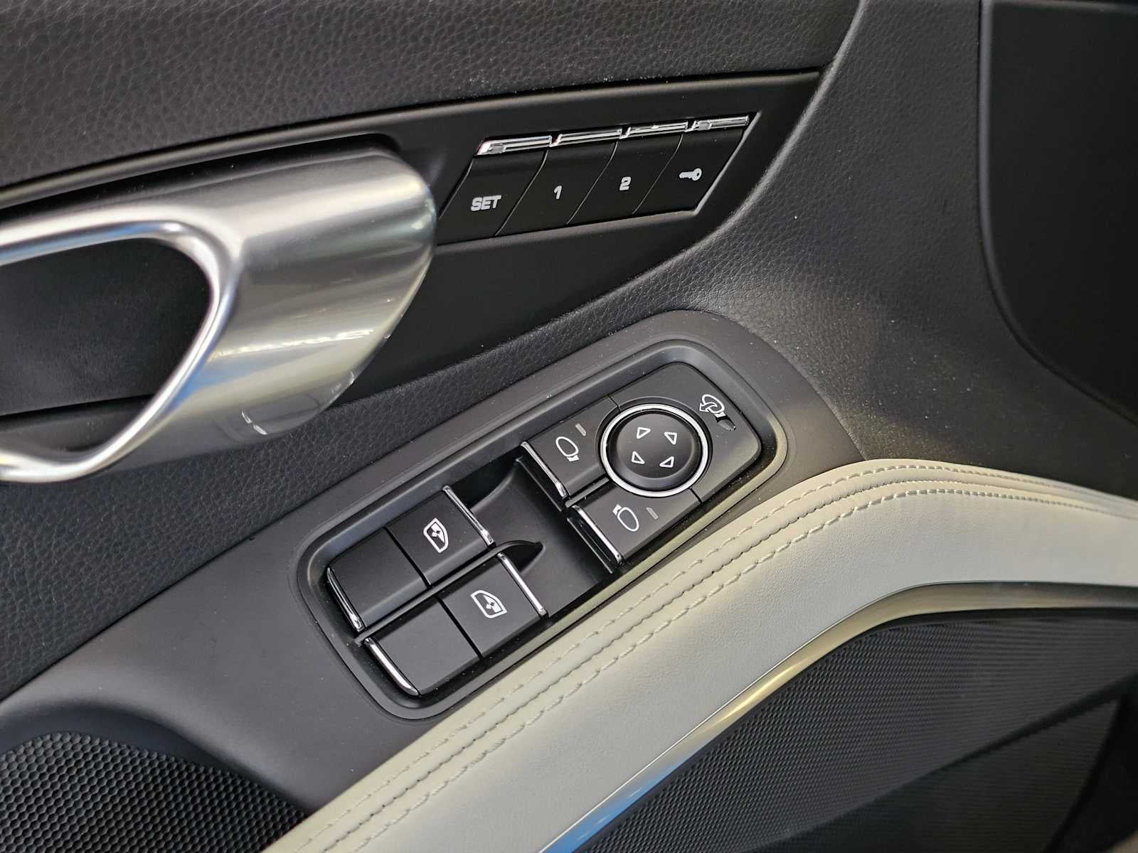 2025 Porsche 718 Boxster S