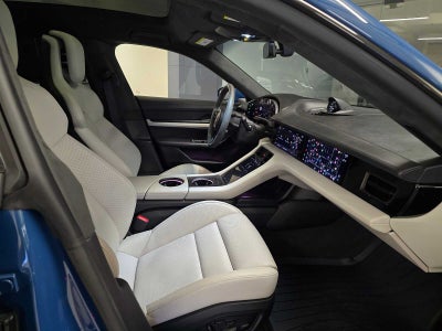 2024 Porsche Taycan GTS