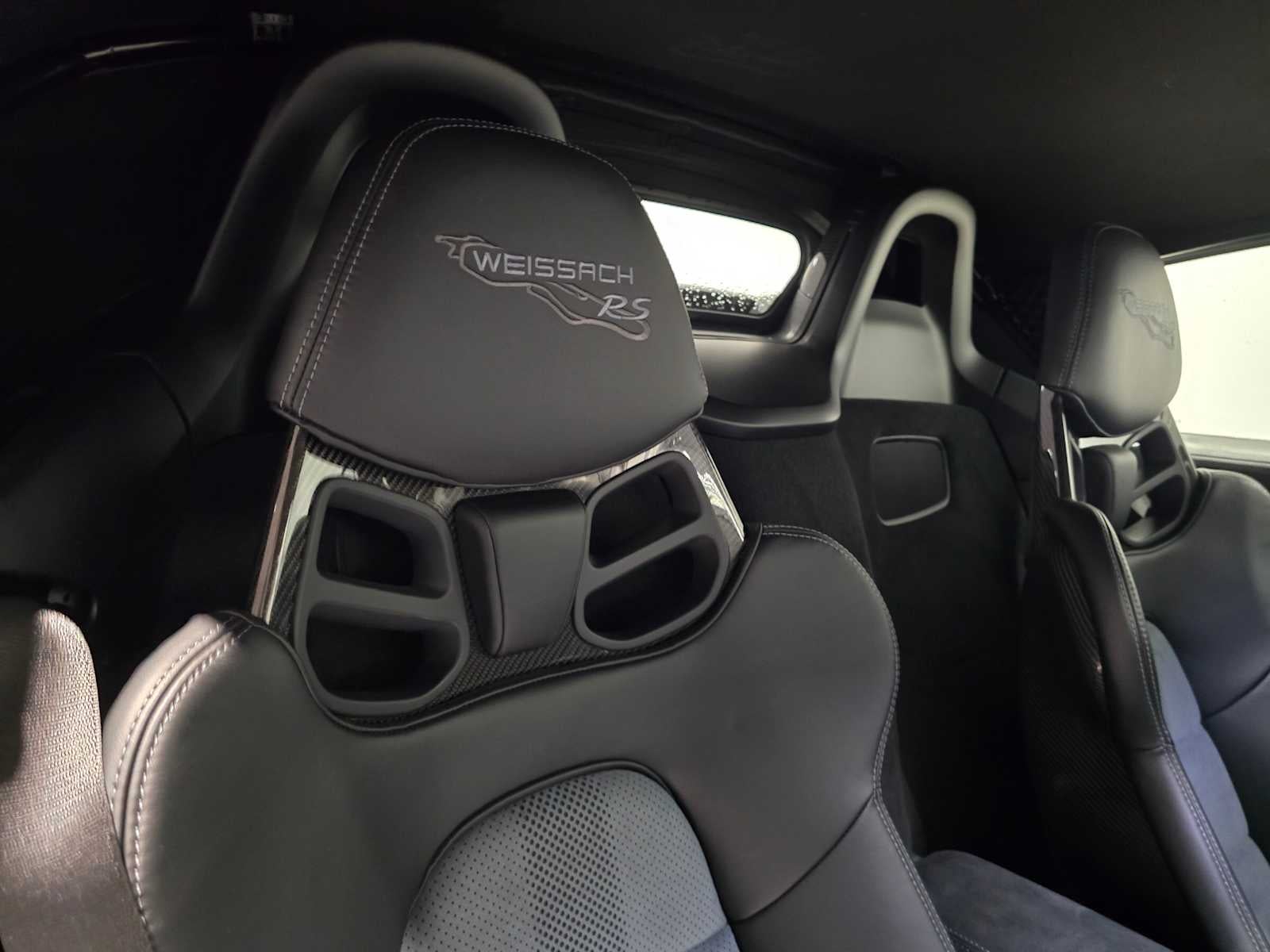 2025 Porsche 718 Spyder RS