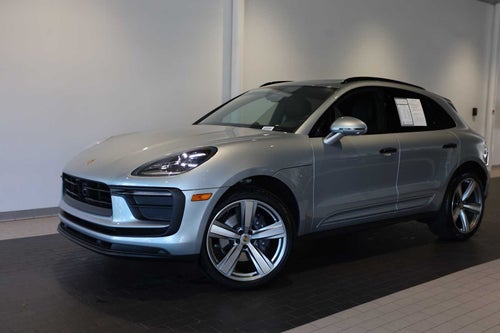 2025 Porsche Macan Macan