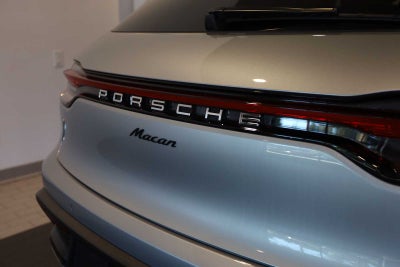 2025 Porsche Macan Macan