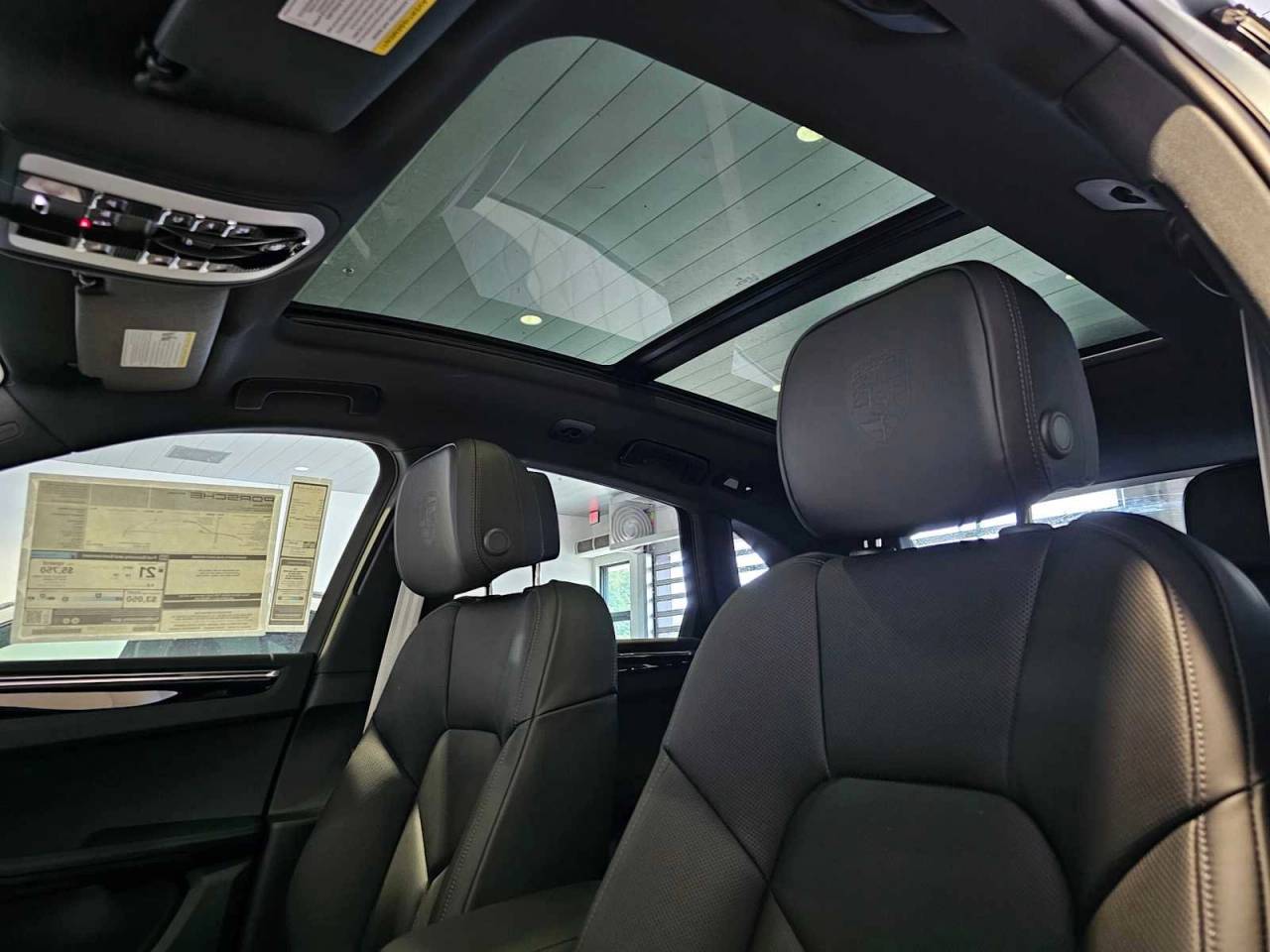 2025 Porsche Macan Macan