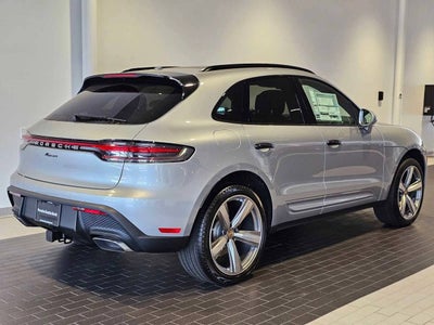 2025 Porsche Macan Macan
