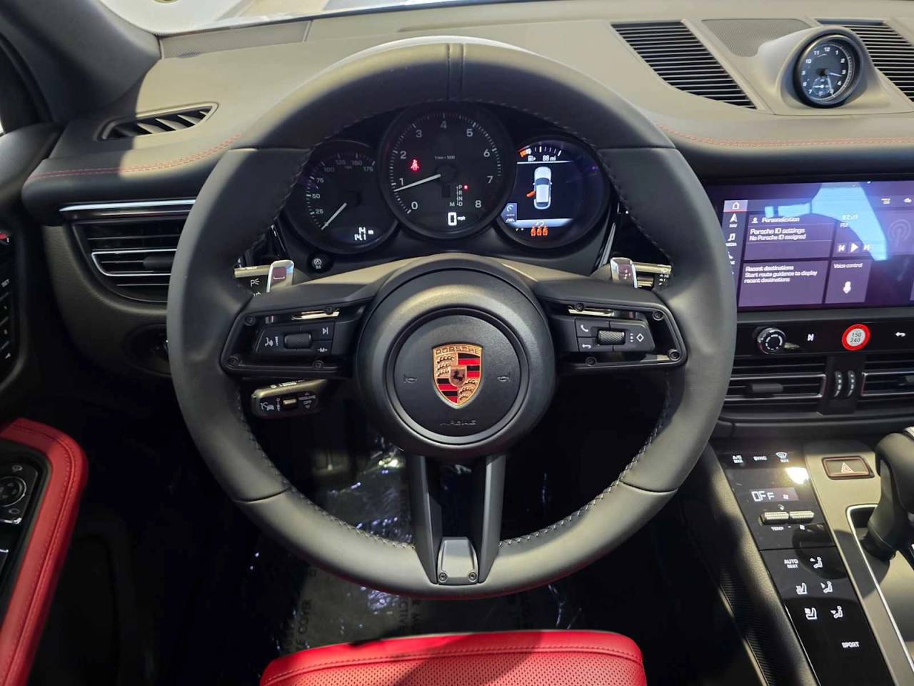2026 Porsche Macan Macan