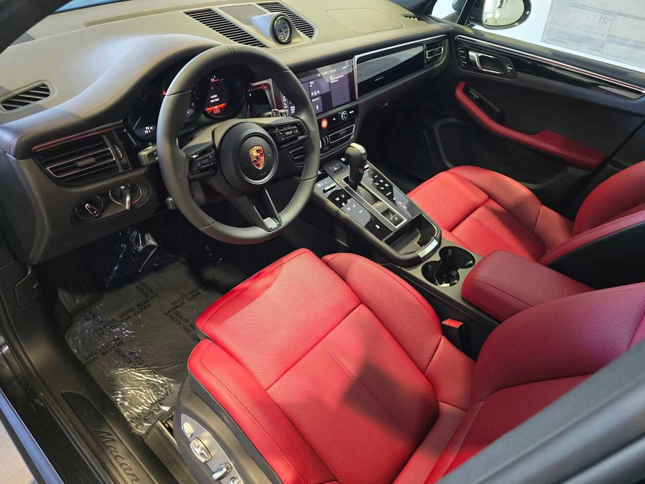 2026 Porsche Macan Macan