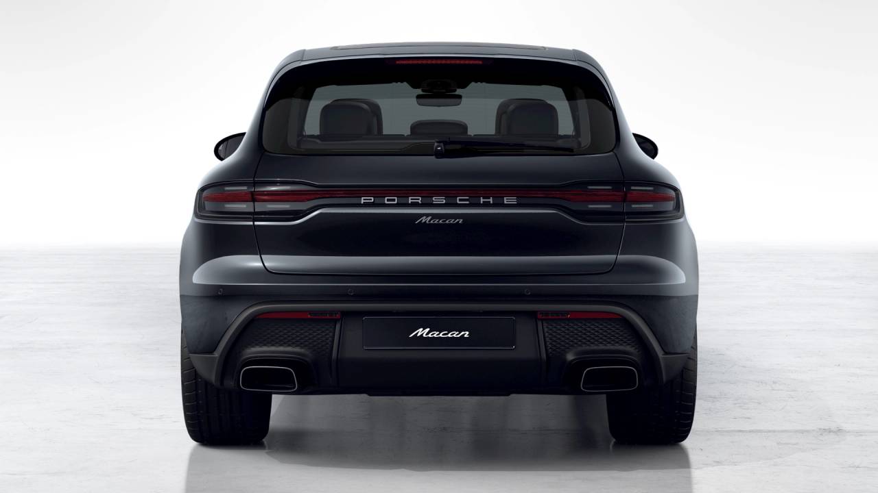 2026 Porsche Macan Base