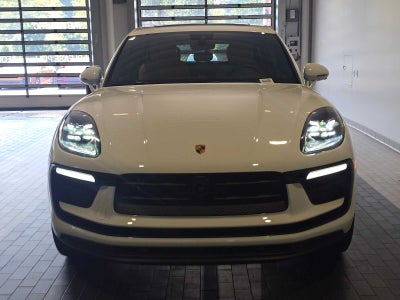 2026 Porsche Macan Macan