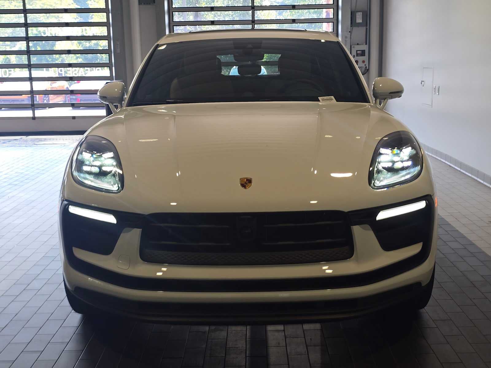 2026 Porsche Macan Macan