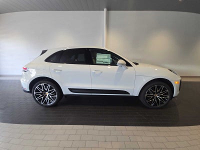 2026 Porsche Macan Macan