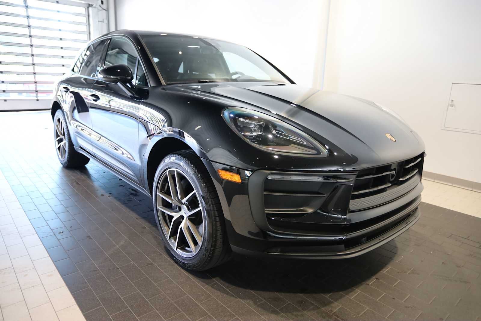 2025 Porsche Macan Macan