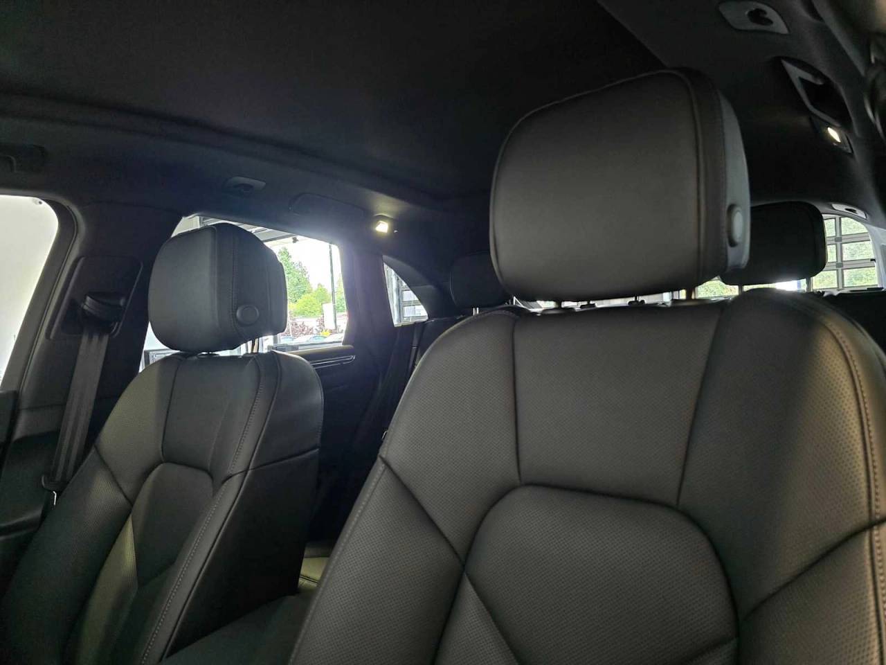 2025 Porsche Macan Macan