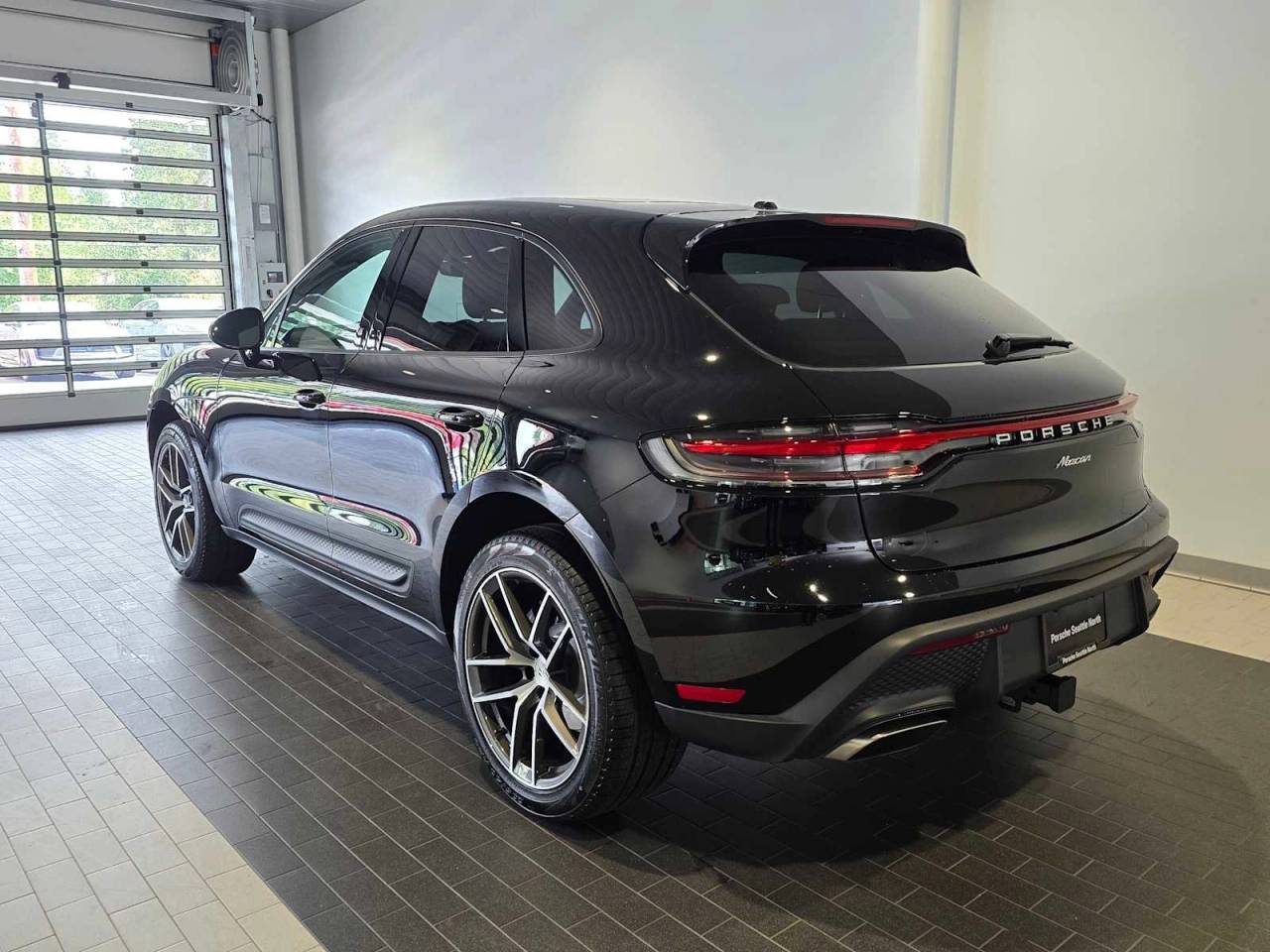 2025 Porsche Macan Macan