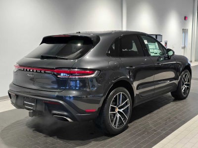 2026 Porsche Macan Base
