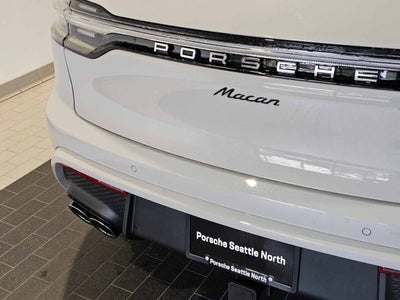 2025 Porsche Macan Macan