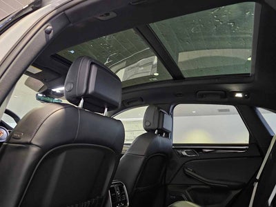 2025 Porsche Macan Macan