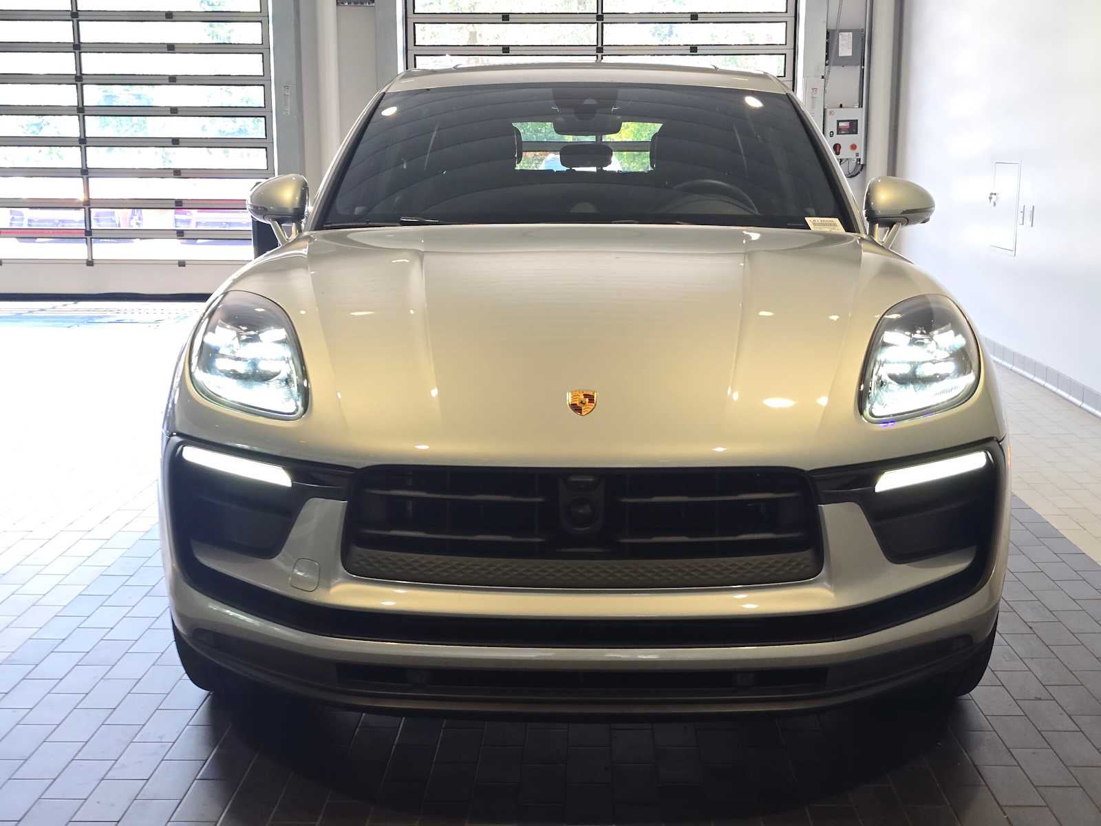2025 Porsche Macan Macan