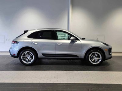 2025 Porsche Macan Base