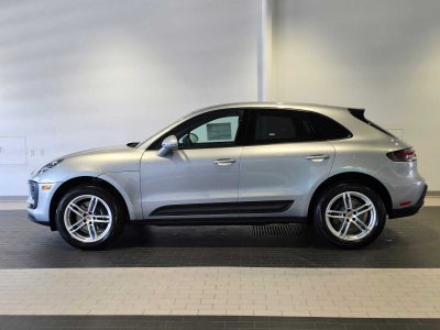 2026 Porsche Macan Base