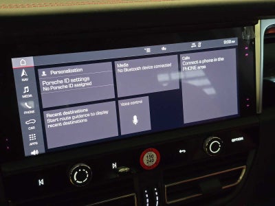 2024 Porsche Macan Base