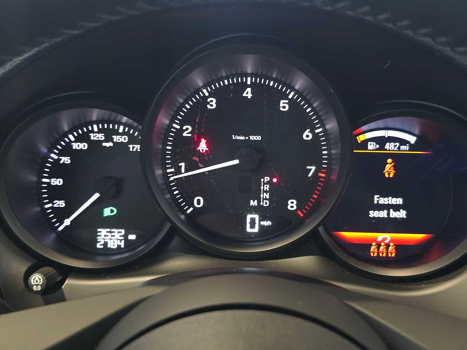 2025 Porsche Macan Base