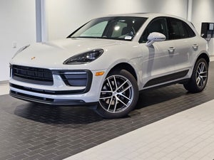 2022 Porsche Macan