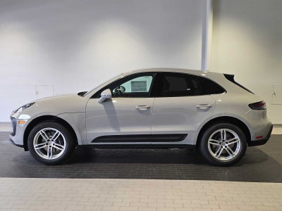 2026 Porsche Macan Base