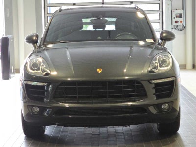 2018 Porsche Macan Base