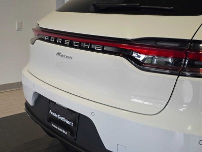 2021 Porsche Macan Base