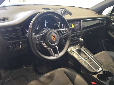 2021 Porsche Macan Base