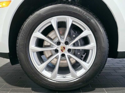 2025 Porsche Macan Base