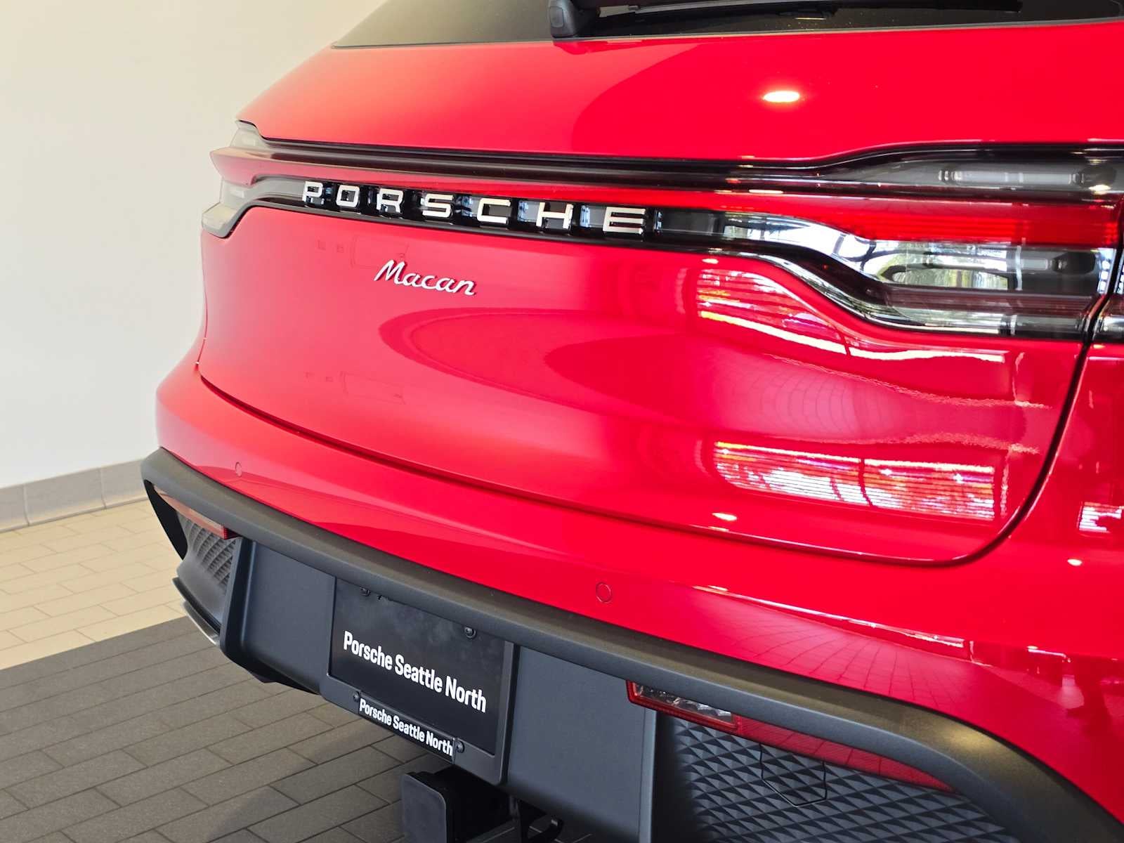 2026 Porsche Macan Macan