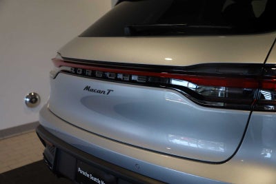 2026 Porsche Macan Macan T