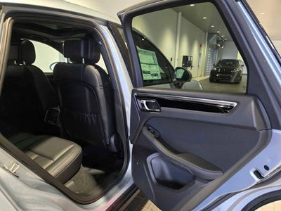 2026 Porsche Macan Macan T