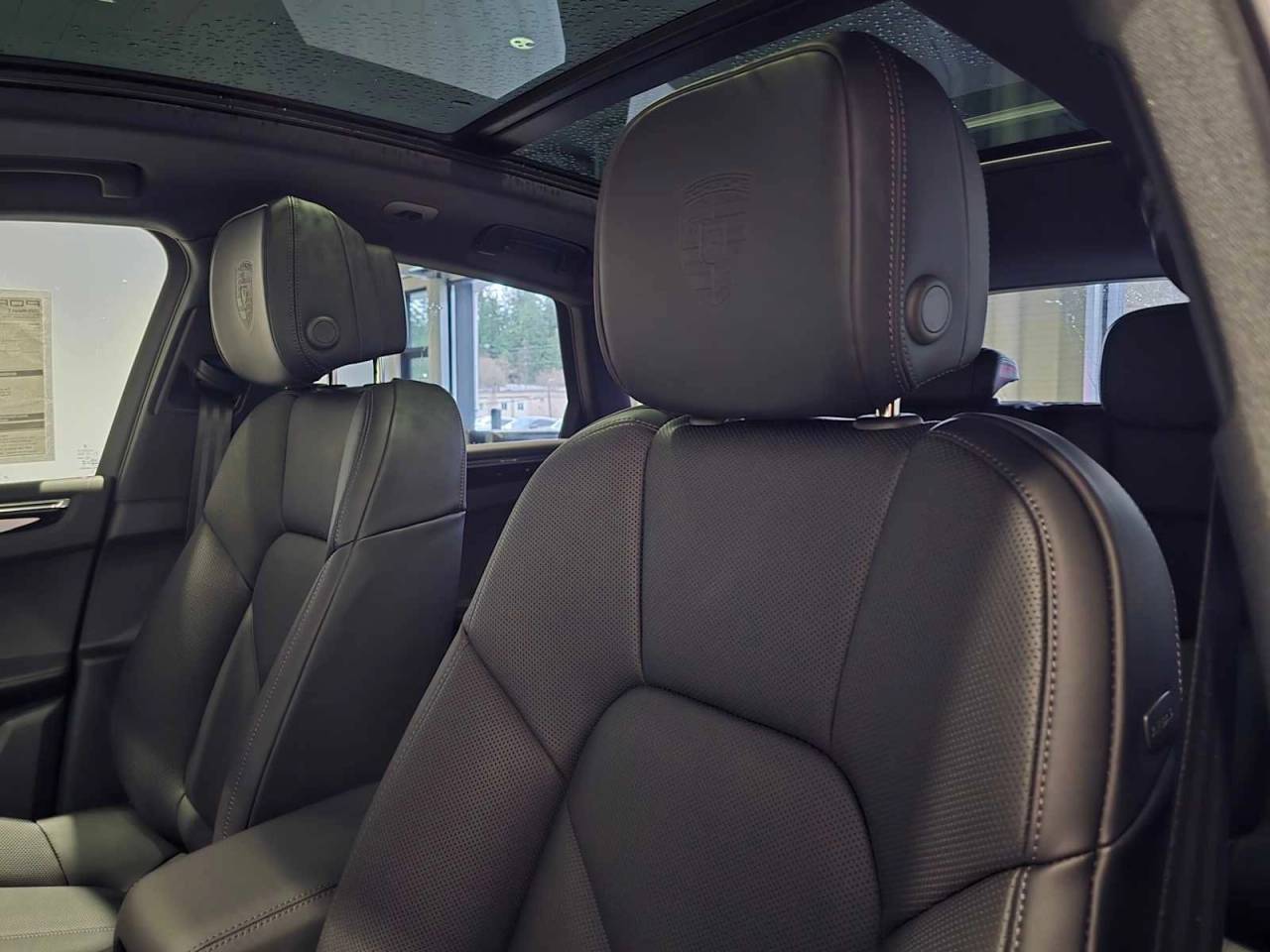 2026 Porsche Macan Macan T