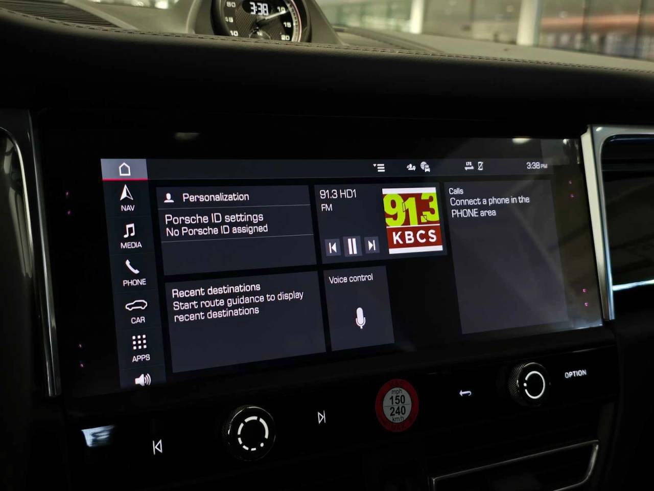 2026 Porsche Macan Macan T