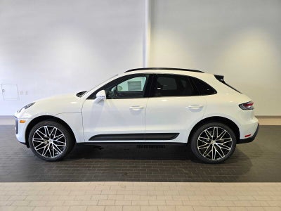2026 Porsche Macan Base