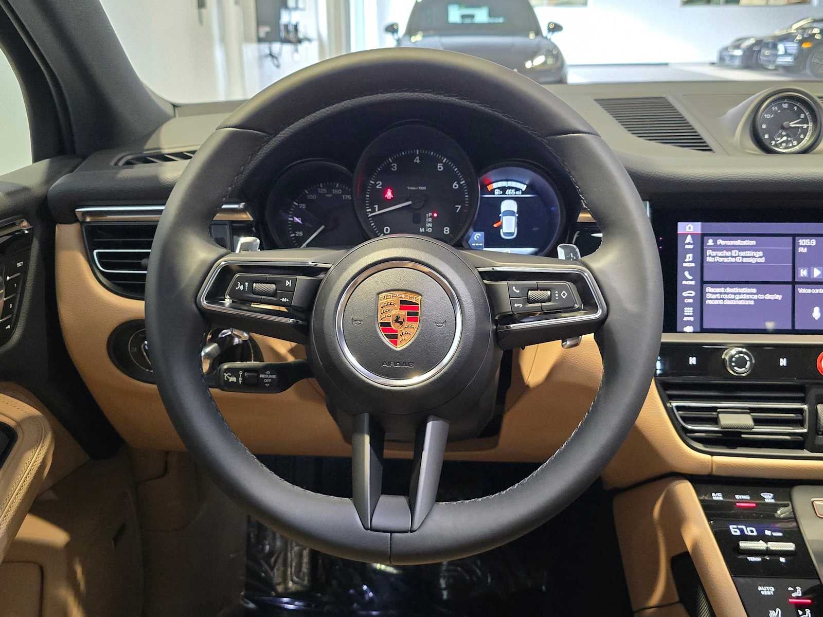 2026 Porsche Macan Base