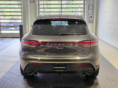 2026 Porsche Macan Base