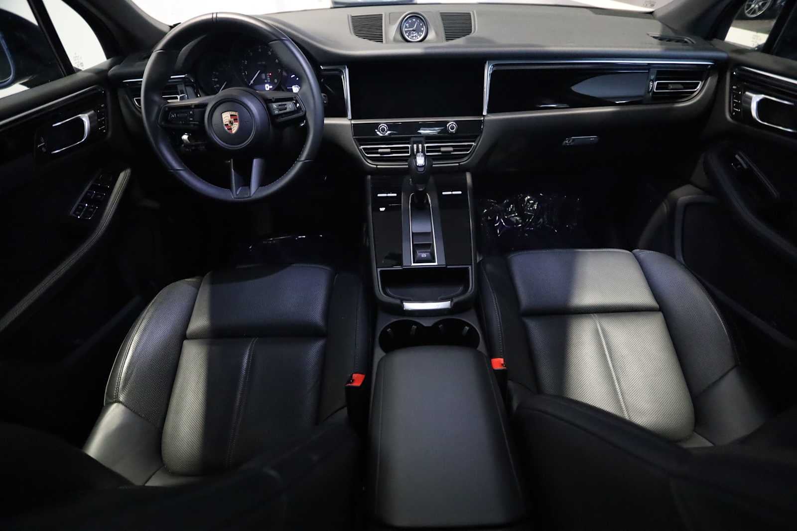 2025 Porsche Macan Macan