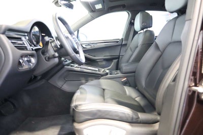 2025 Porsche Macan Macan T