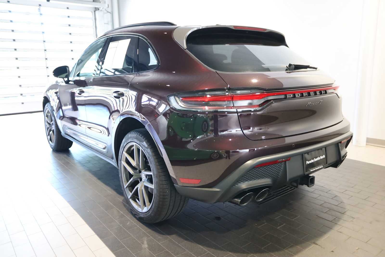 2025 Porsche Macan Macan T