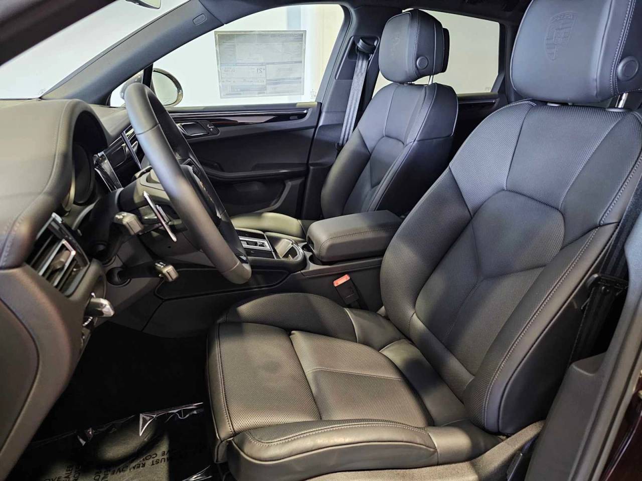 2025 Porsche Macan Macan T
