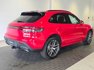 2026 Porsche Macan Base