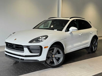 2026 Porsche Macan Base