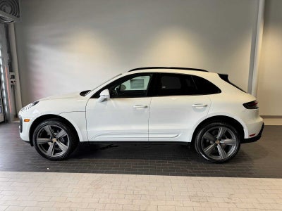 2026 Porsche Macan Base