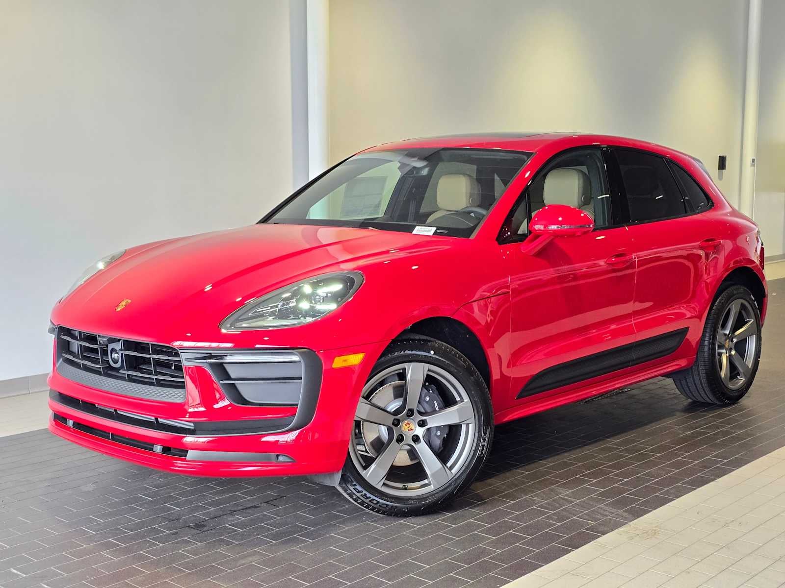2026 Porsche Macan Base