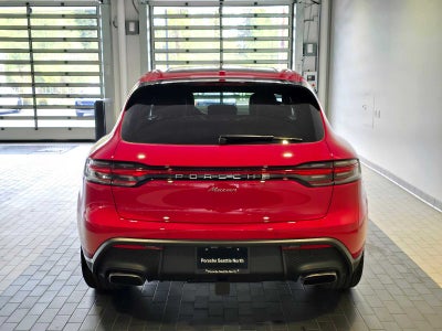 2026 Porsche Macan Base
