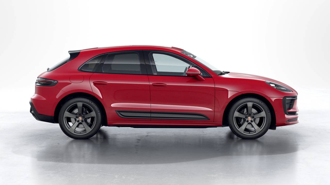 2026 Porsche Macan Base
